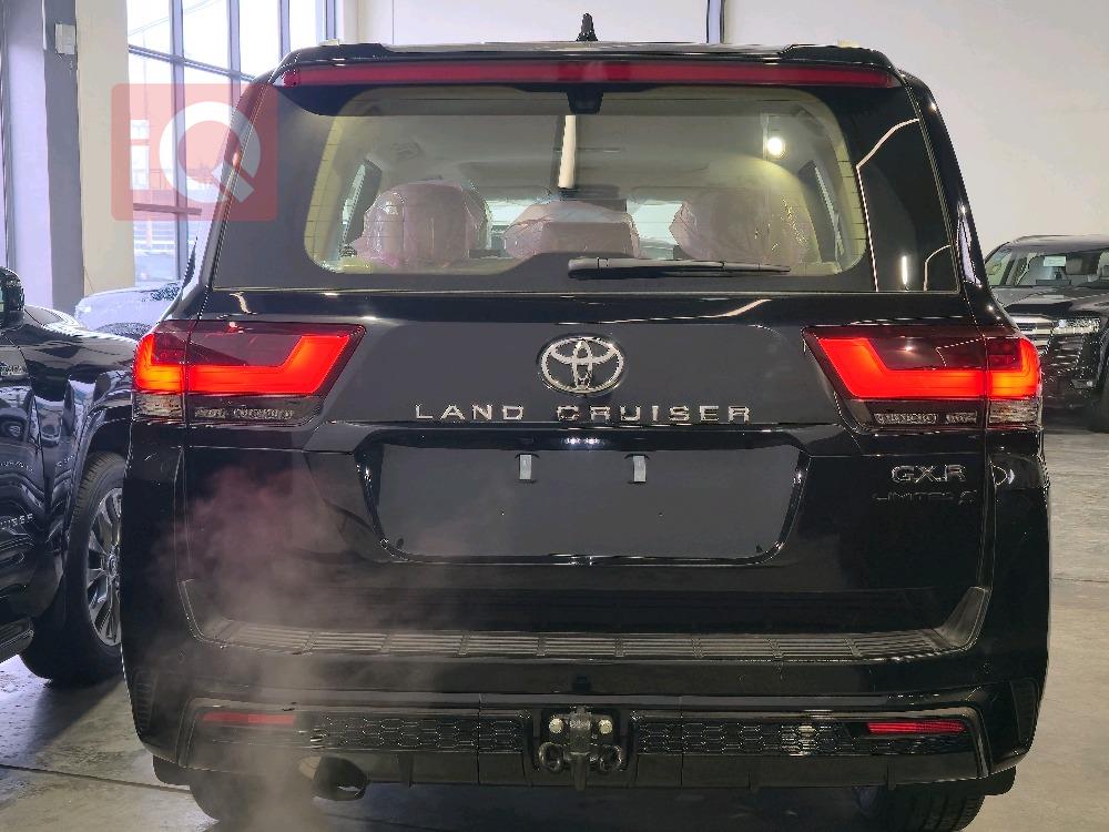 تويوتا لاندكروزر